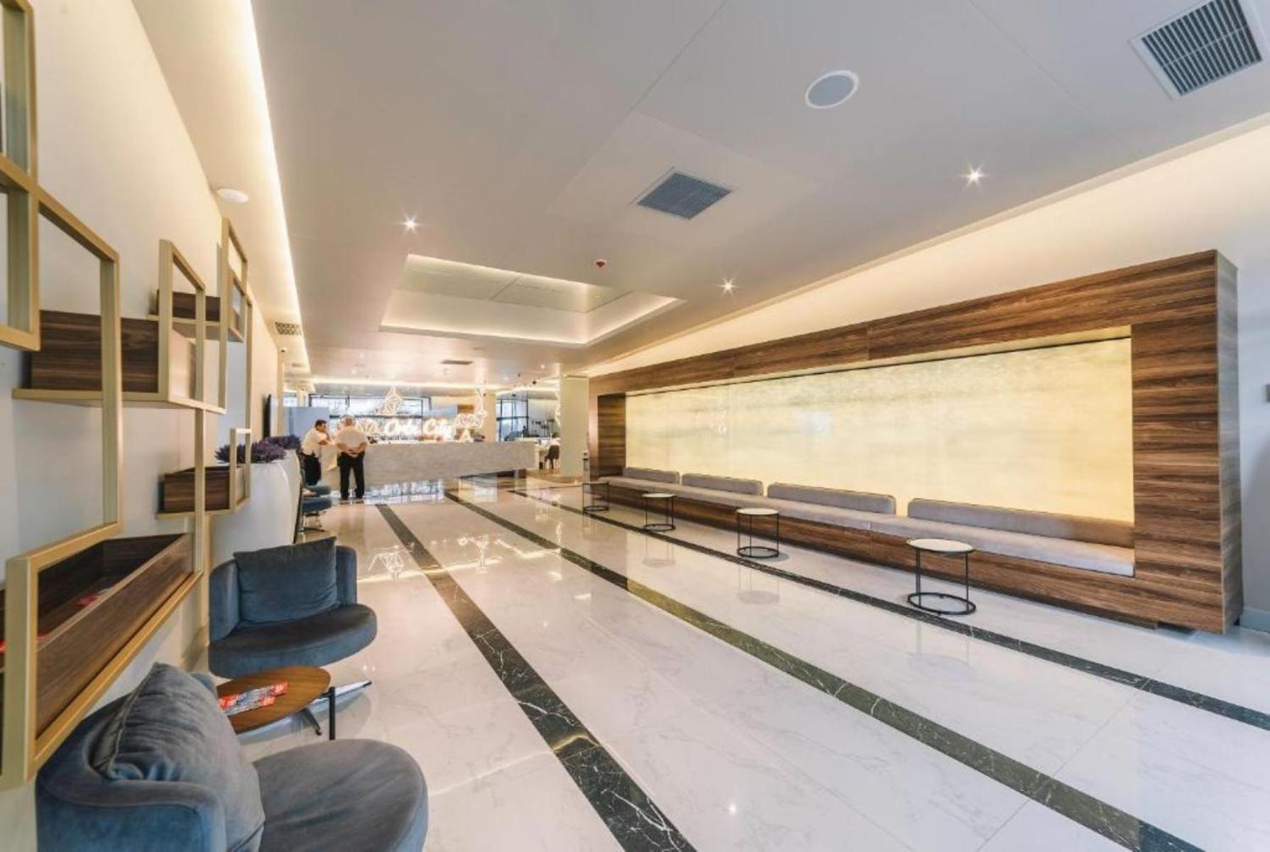 Orbi City Hotel With Sea View Batumi Exterior photo