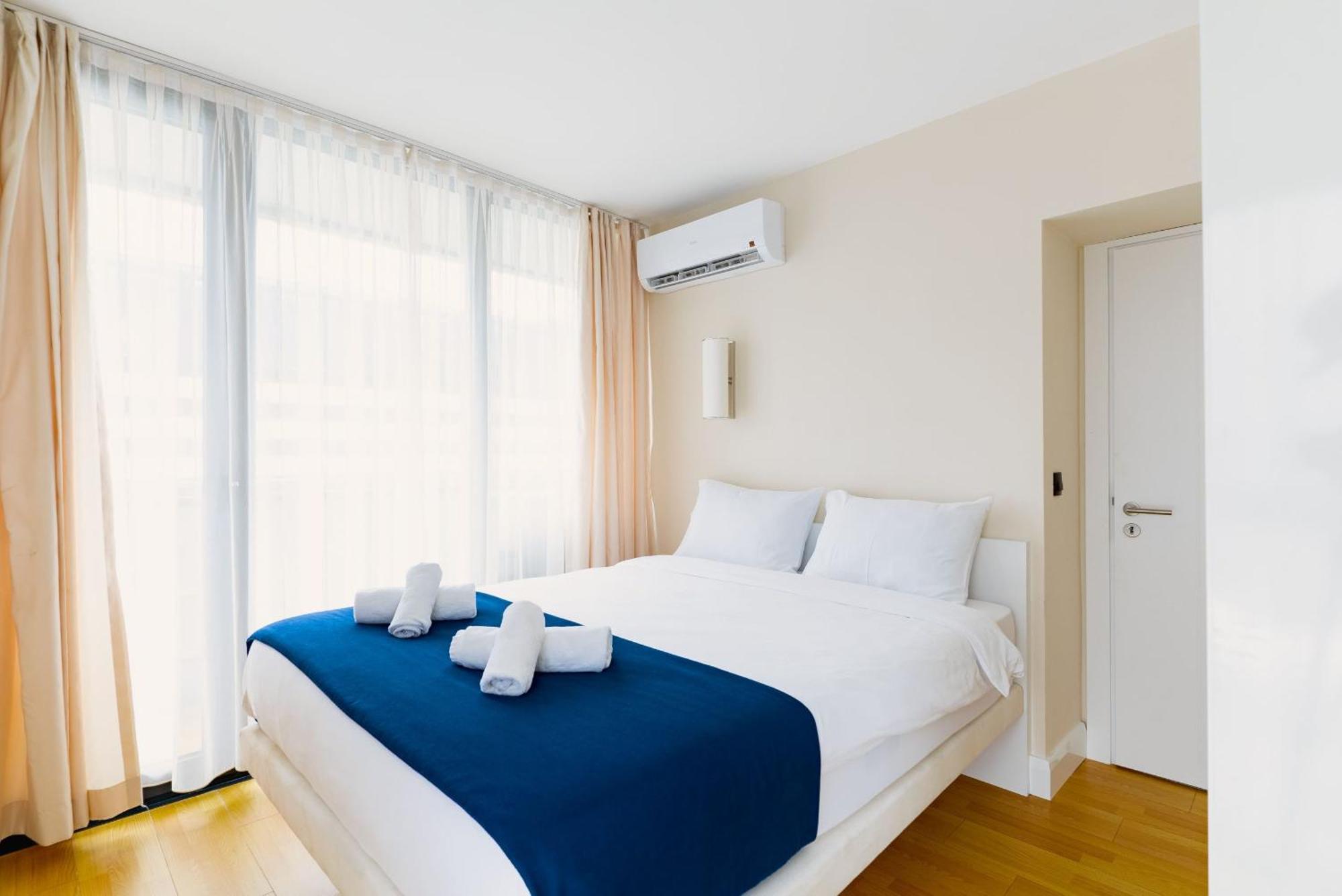 Orbi City Hotel With Sea View Batumi Exterior photo