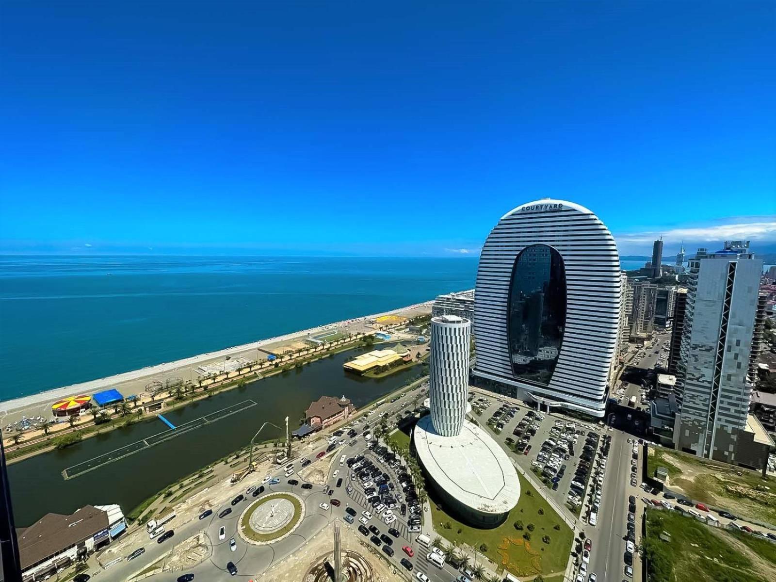 Orbi City Hotel With Sea View Batumi Exterior photo